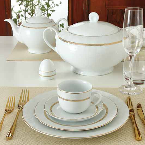 Zarin Porcelain 28 piece Dinnerset: Royal Gift Gold