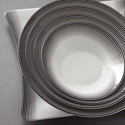 Zarin Porcelain 28 piece Dinnerset: Kaiser